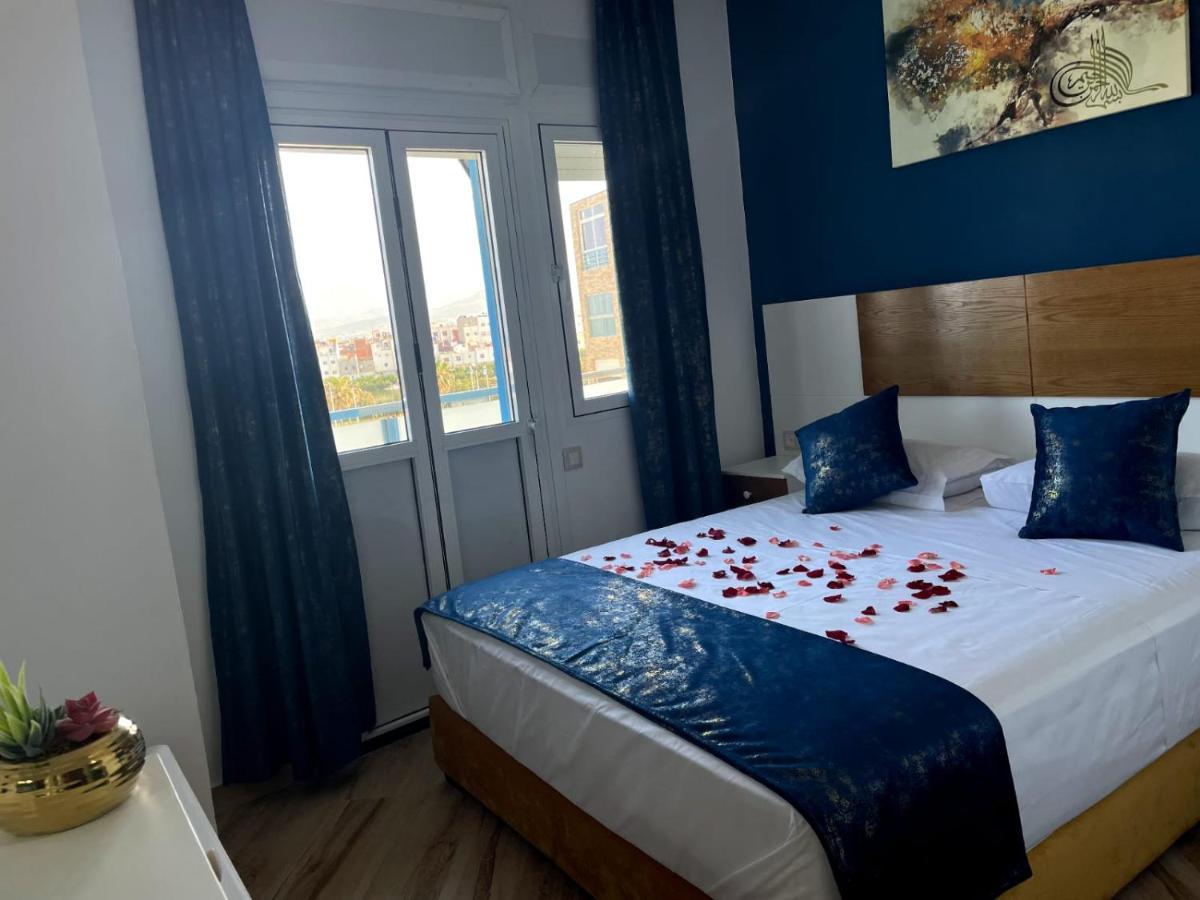Hostal Mh Borj Martil Ngoại thất bức ảnh